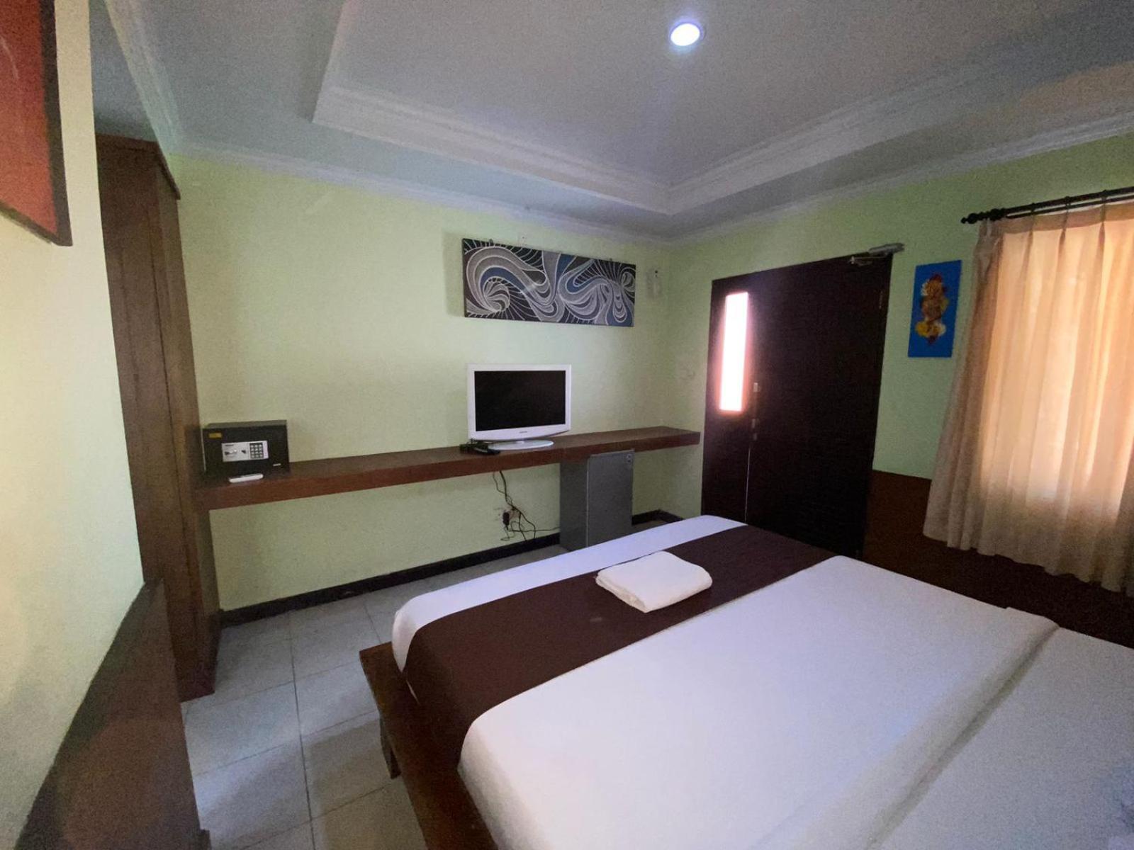 Dedy Beach Inn Kuta Lombok Exterior foto